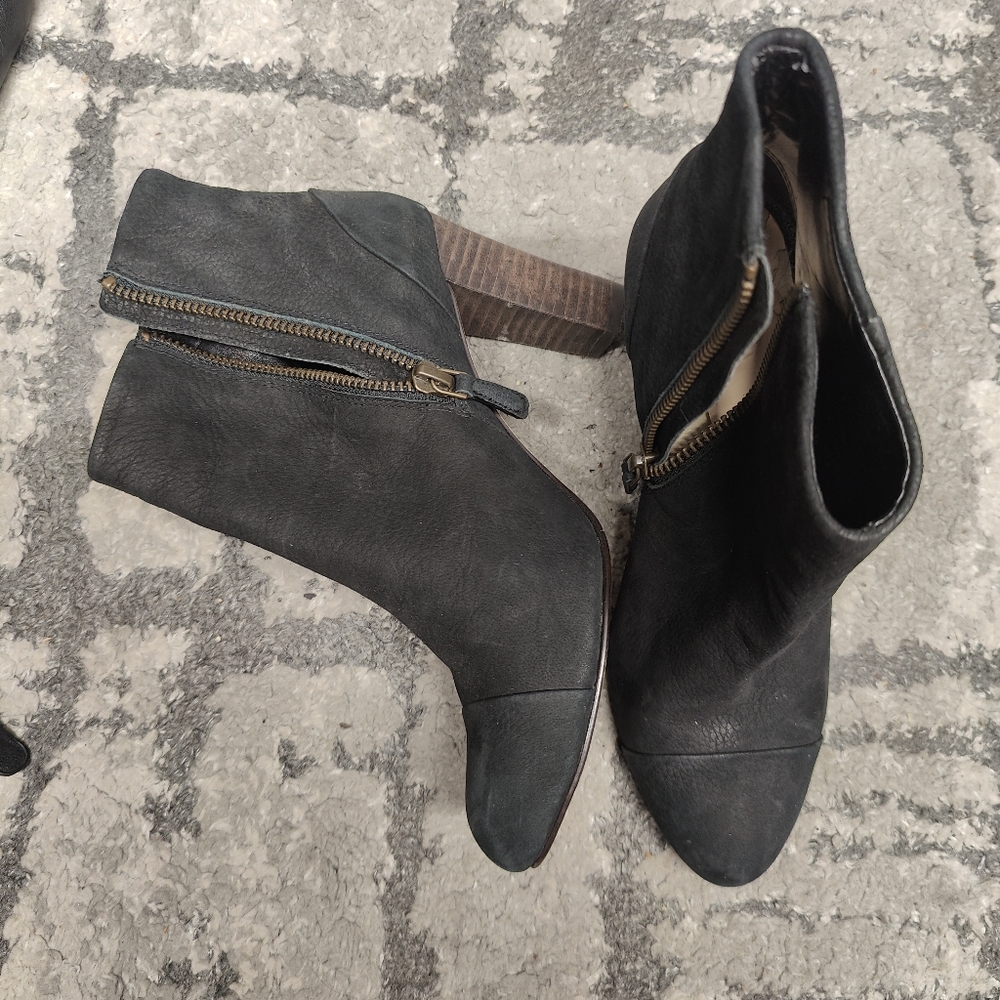 Cole Haan ankle heel boots Bootie size 5